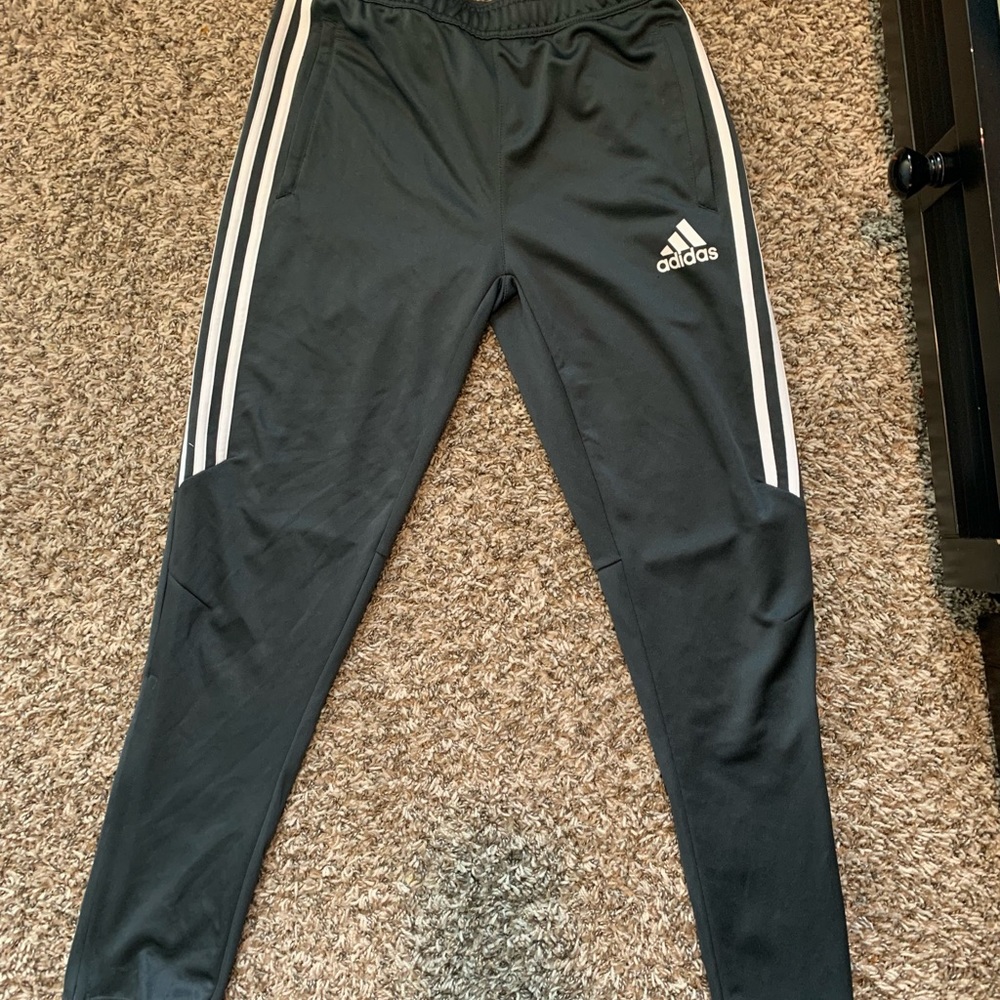 Boys adidas tiro 17 grey